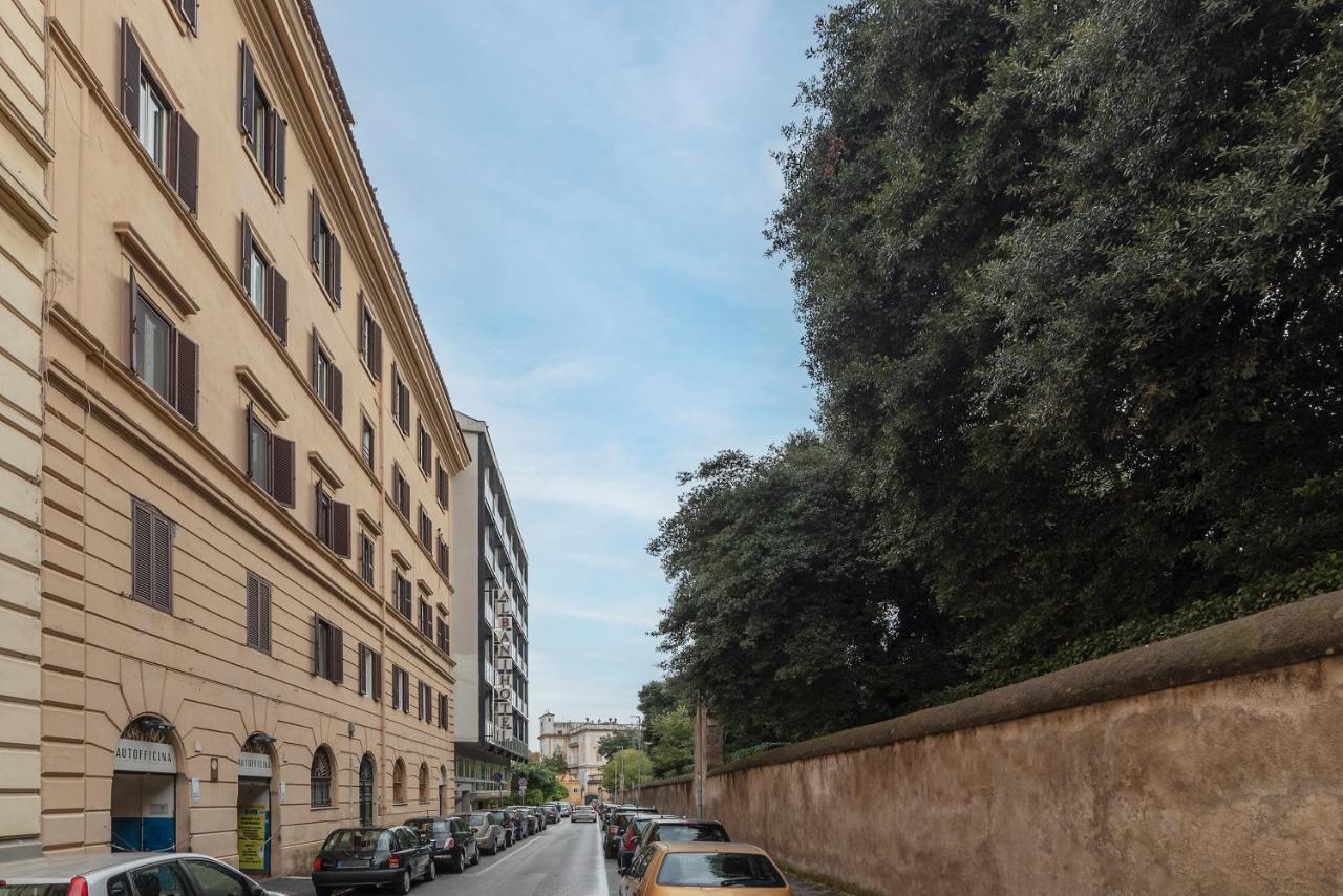 Villa Borghese & Villa Albani Apartment ローマ エクステリア 写真